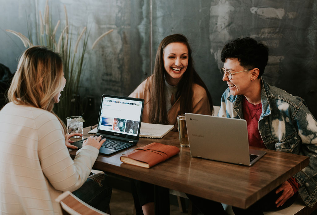 Workplace communication for Gen Z: What you need to know